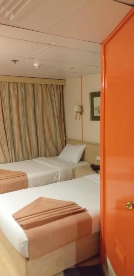 Hotel Ship Queen Isis Elminya Al-Minja Zewnętrze zdjęcie