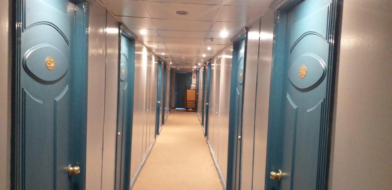 Hotel Ship Queen Isis Elminya Al-Minja Zewnętrze zdjęcie